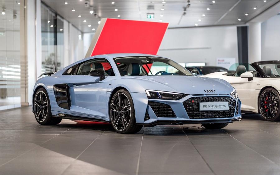  Audi R8 V10 by Audi Exclusive 2019 года  (фото 1 из 4)